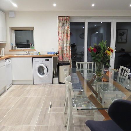 Frog Palace - Secure Parking-Outside Area-Topsham-Exeter-Beach-Chiefs-Wifi Εξωτερικό φωτογραφία